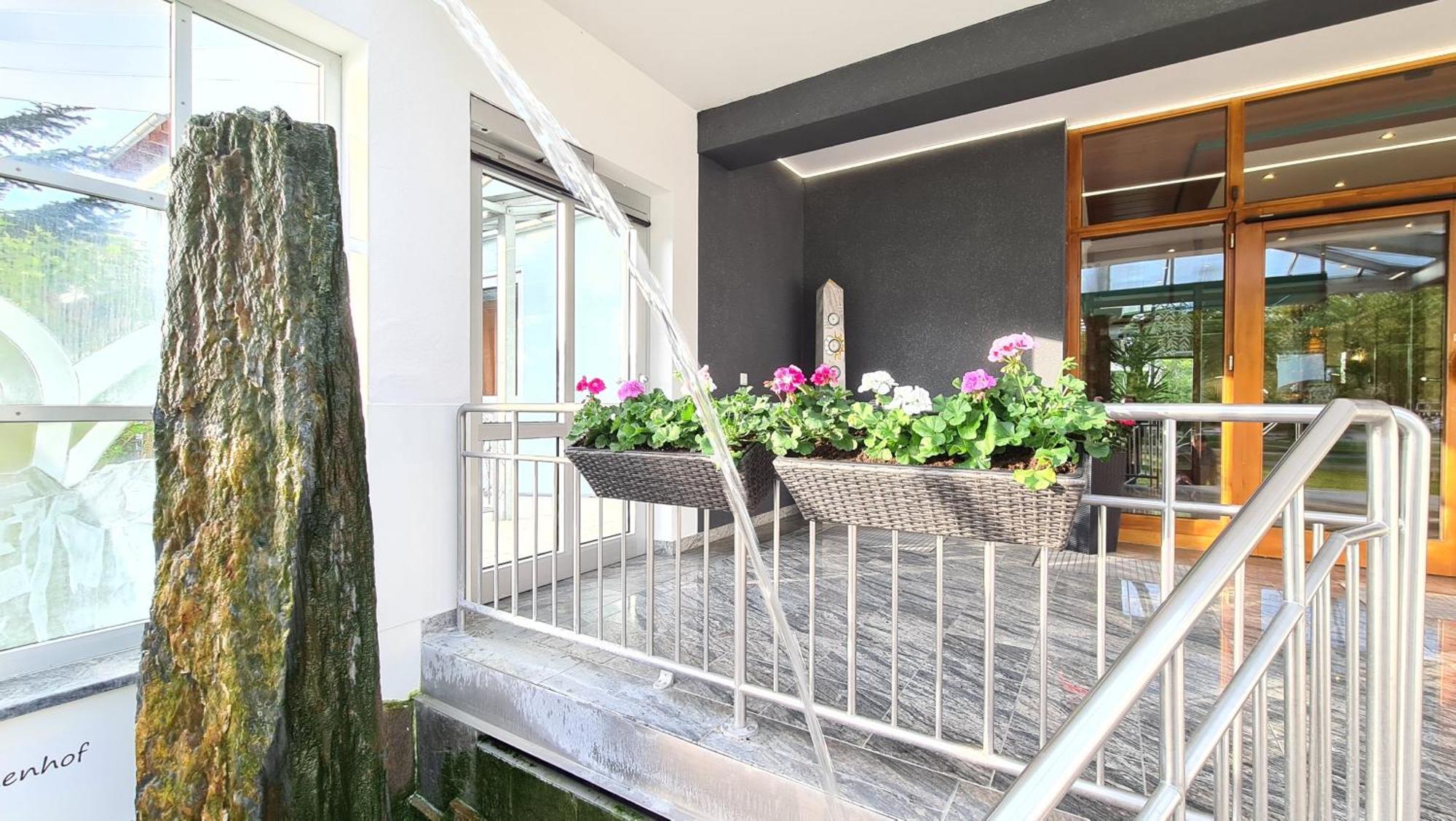 Thermenhotel Tannenhof - Ihr Wohlfuehl-Hotel Bad Fussing Exterior photo